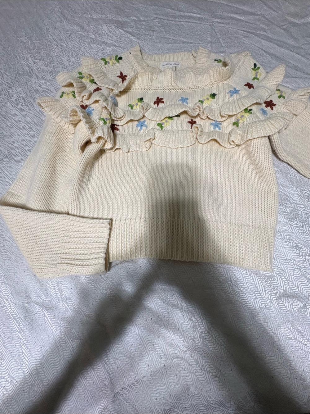 FREE THE ROSES Sweater Size Small